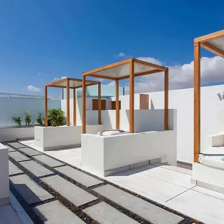 מלון Vacanzy Urban Boutique Adults Only 2*