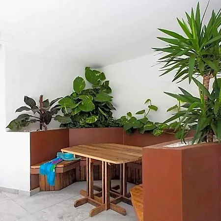 Vacanzy Urban Boutique Adults Only 2*