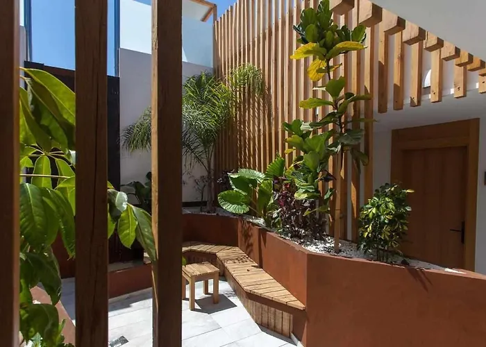 Hotel Vacanzy Urban Boutique Adults Only 2*